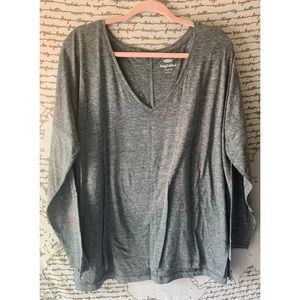 OLD NAVY long sleeve v-neck boyfriend tee